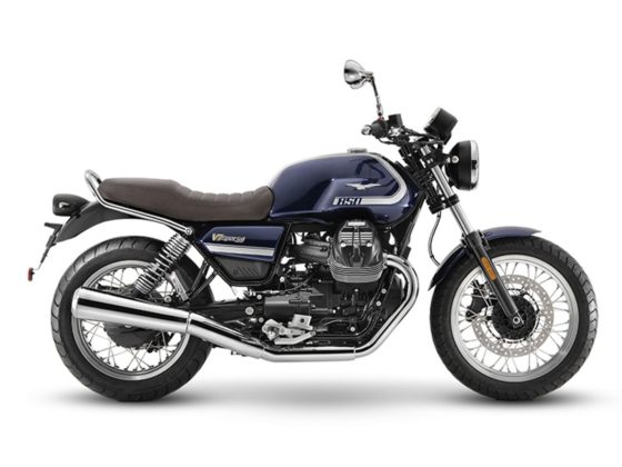 moto-guzzi-v7-special-bleu