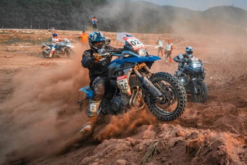 Moto Colove 500X Adventure