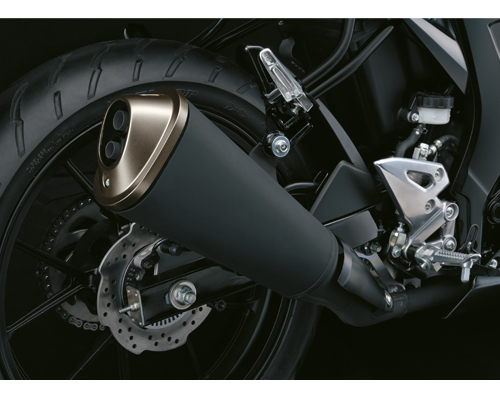 gsxs125 échappement hautes performance - Genève Moto Center