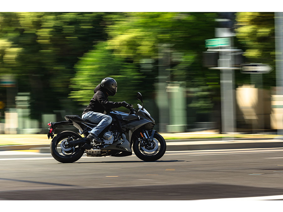 Moto Suzuki GSX8R